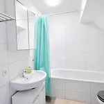 Larooms - Np62 - Serviceapartment Fuer Geschaeftsreisende * Merseburg