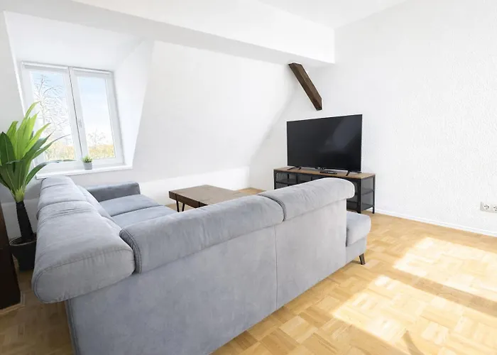 Larooms - Np62 - Serviceapartment Fuer Geschaeftsreisende * Merseburg